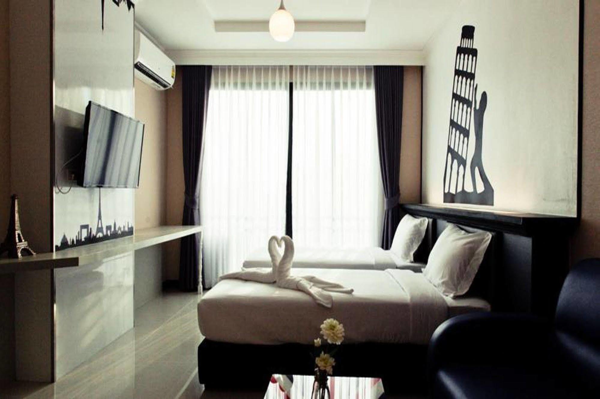 The Proud Hotel Ubon Ratchathani Eksteriør bilde